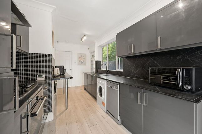 25, Finchley Road, Manchester photo 4