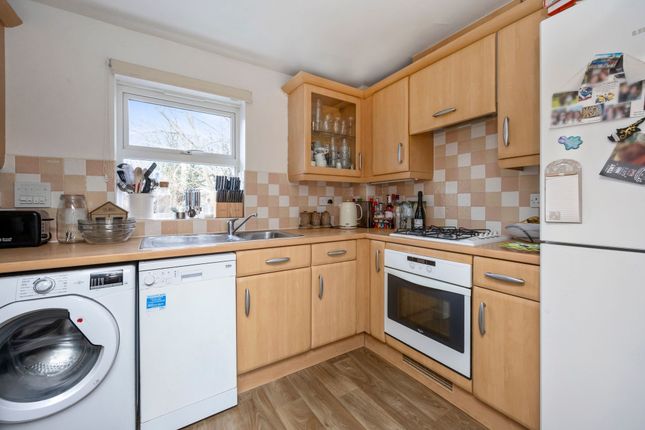 79 Crowhurst Crescent, Pulborough photo 4