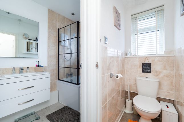 Terraced house for sale in Rutland Drive, Morden