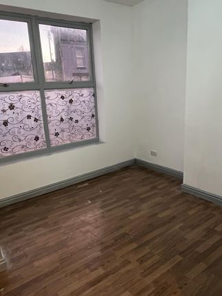 Thumbnail Flat to rent in Earle Road, Liverpool