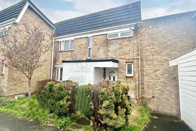 Thumbnail Terraced house for sale in Winscombe, Great Hollands, Bracknell, Berkshire