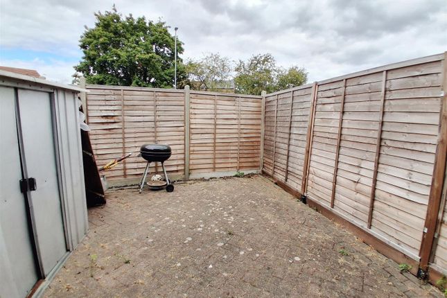 41A, Repens Way, Hayes photo 4
