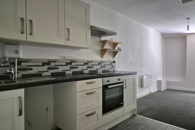 First Floor Flat, 42, Meadow Street, Weston-Super-Mare photo 4