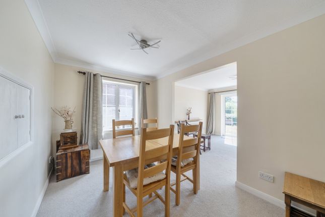 67, Downlands Way, Winchester photo 3