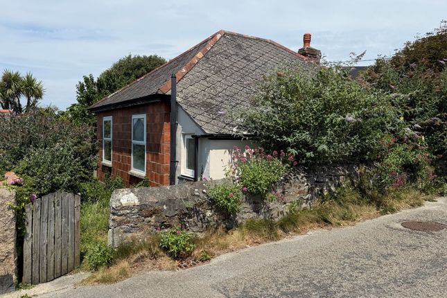 2-bed house on Carvean 12 Sunnyside, Perranporth, £190,000
