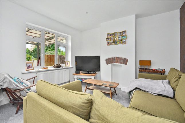 5, Poole Square, West Yorkshire photo 4