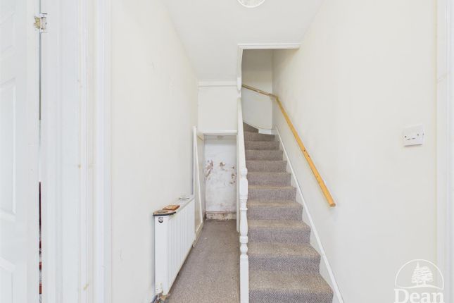2, Bath Place, Lydney photo 4
