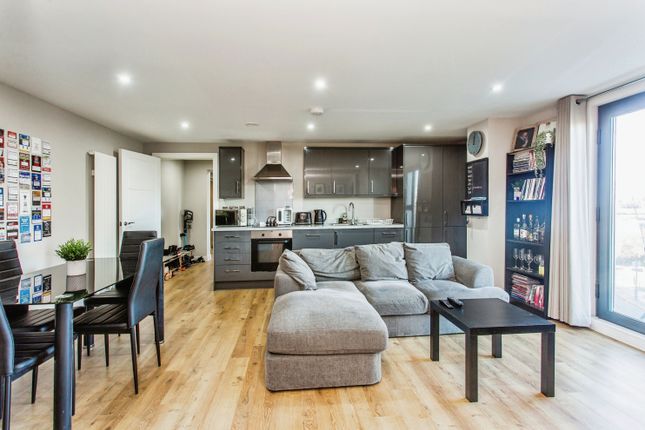 Flat for sale in Richmond House, 61-71 Victoria Avenue, Southend-On-Sea, Essex