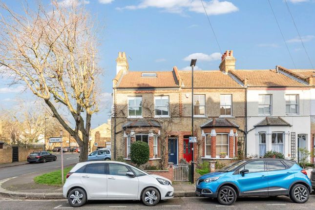 Thumbnail Property for sale in Silverhall Street, Isleworth