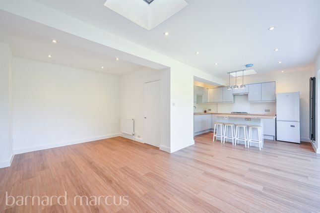 30, Long Walk, New Malden photo 2
