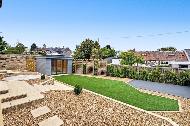 2 Courtyard Gardens, Cornhill-On-Tweed photo 4