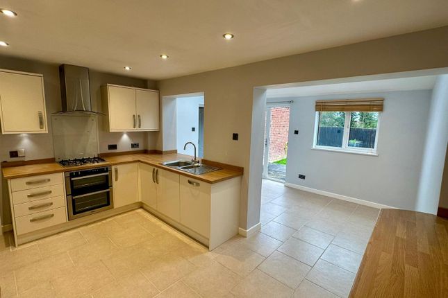 24, White House Drive, Hereford photo 4