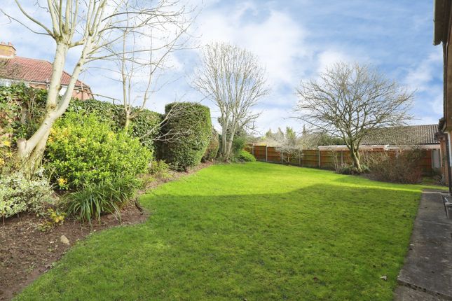 29, Thornycroft, Cheshire photo 4
