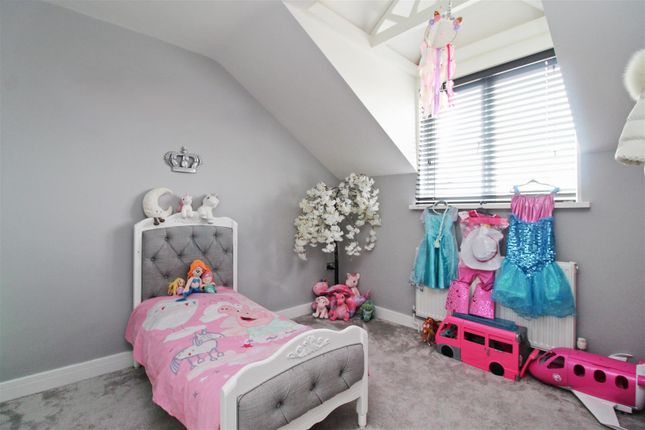 8, Gainsborough Drive, HERNE BAY photo 2