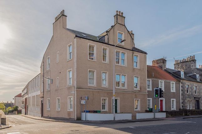 Thumbnail Flat for sale in Townsend Place, Kirkcaldy