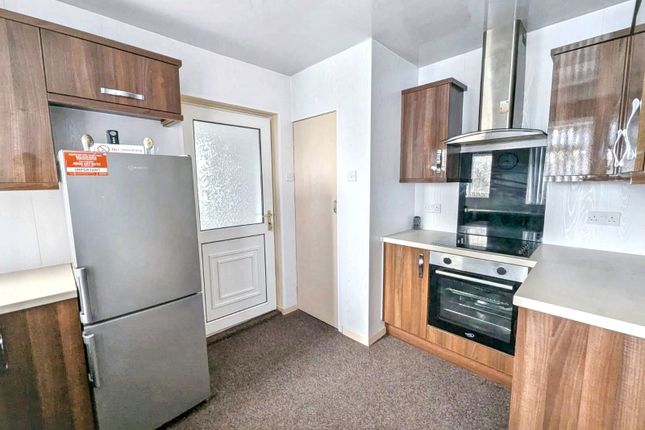 15, Thornhill Gardens, Newcastle upon Tyne photo 3