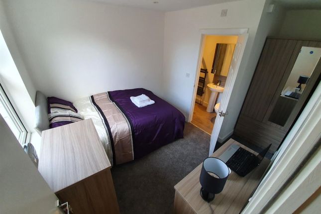 Thumbnail Room to rent in Emily Street, West Bromwich