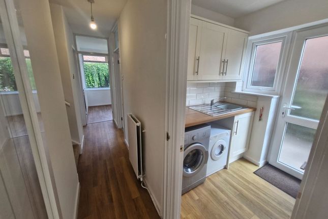 17, Deyes End, Maghull photo 4