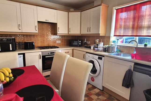 15, Heron Way, SPALDING photo 3
