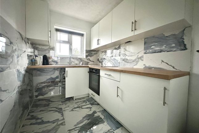 Flat 24 Yenton Court, 742, Chester Road, West Midlands photo 2
