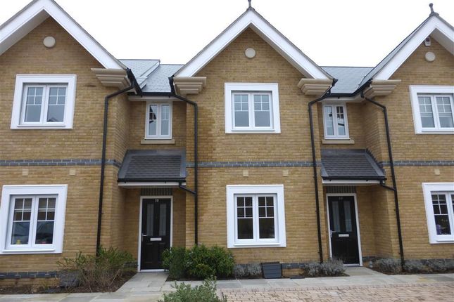 3-bed terraced on 58, Simpson Close, MAIDENHEAD, £2,500/mo