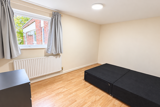 Flat 26, Edencroft, Birmingham photo 2