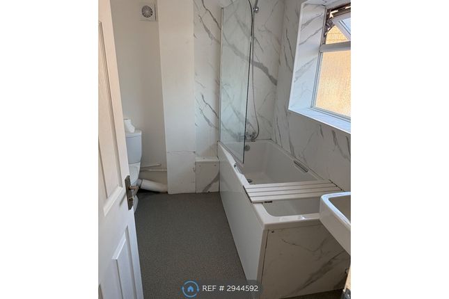 Portland House, Arnison Avenue, High Wycombe photo 3