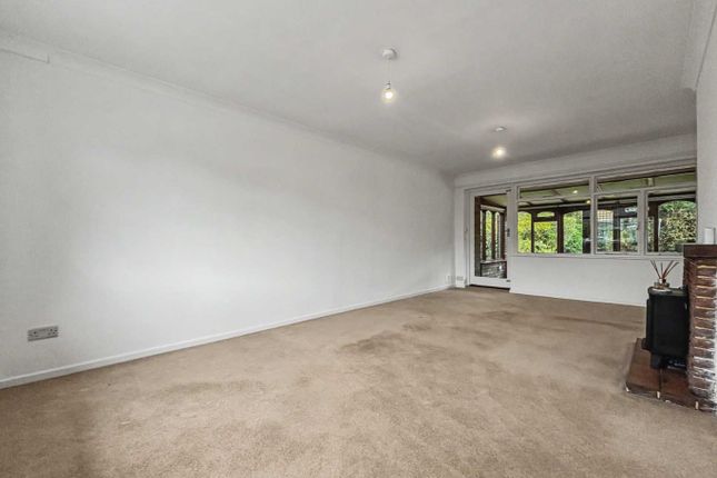 8, Station Road, Cambs photo 4