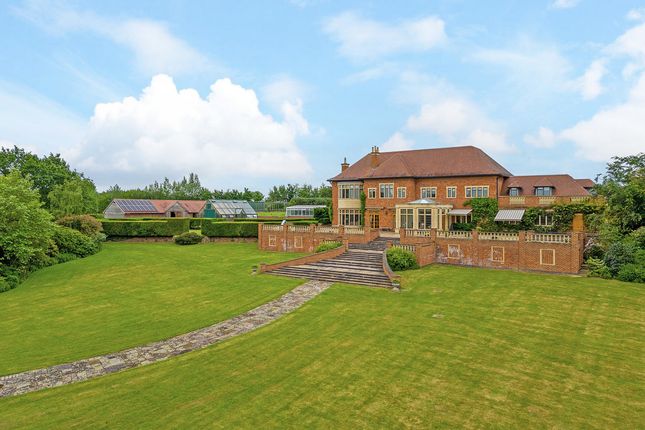 Thumbnail Country house for sale in Yewleigh Lane Upton-Upon-Severn, Worcestershire