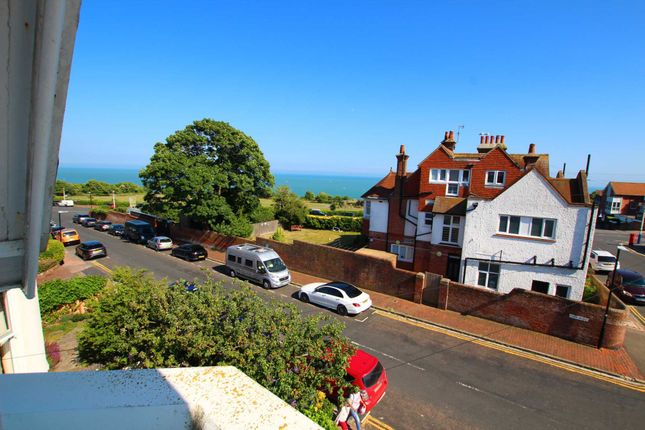 8, Cliff Road, Eastbourne photo 3