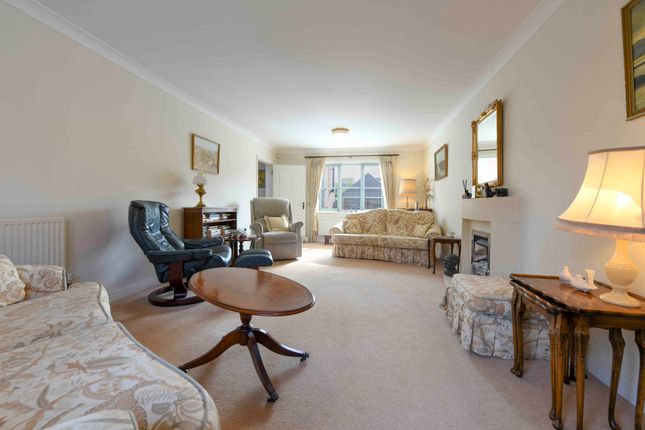 Link-detached house for sale in Tatchell Drive, Charing