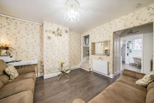 32, Darcy Road, London photo 2
