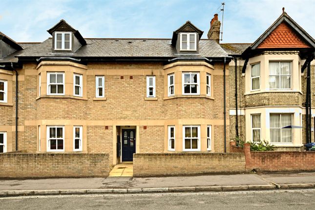 Thumbnail Flat to rent in Jeune Street, Oxford