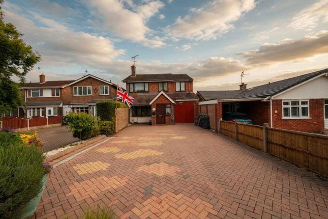 3-bed house on 95, Worthington Road, Lichfield, £285,000