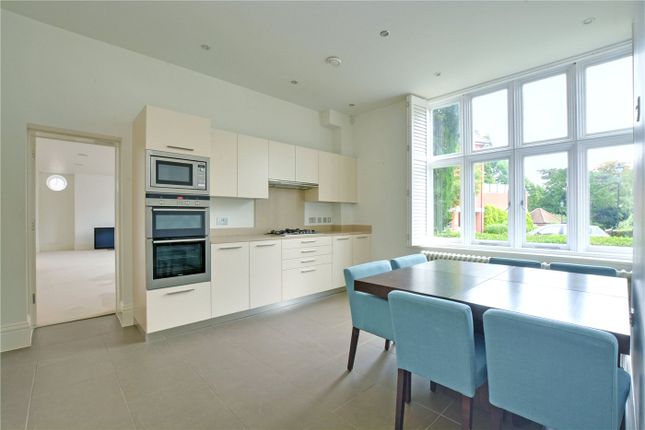 Thumbnail Flat to rent in Kingswood Mansions, 15 Newton Park Place, Chislehurst