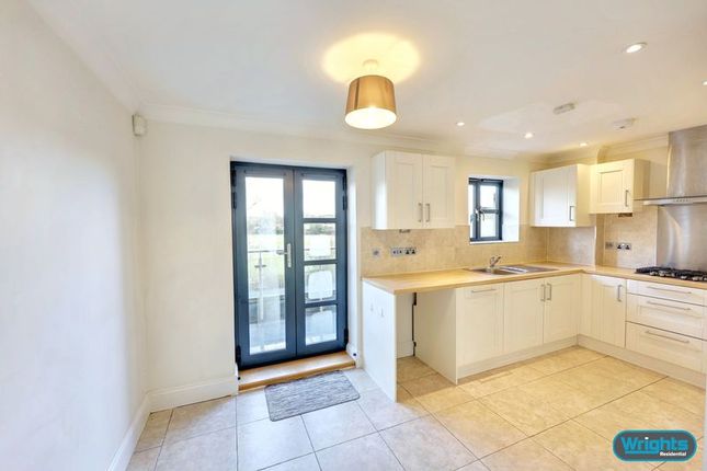 7, Waterside Mews, Trowbridge photo 2
