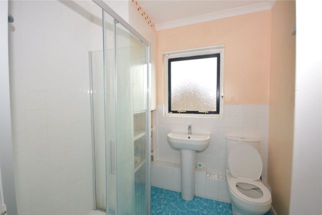 22, Ash Grove, Seaton photo 3