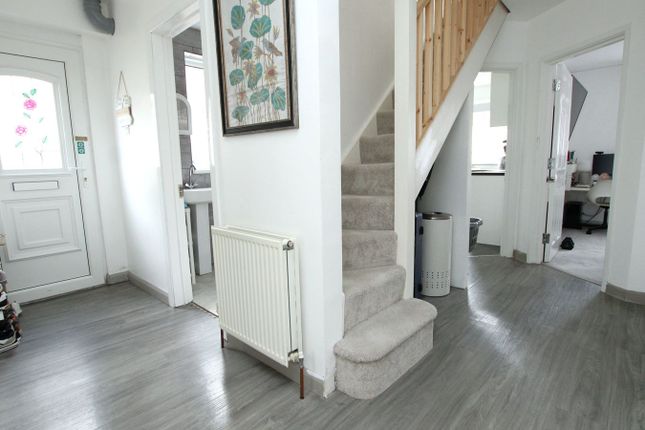 79, Beresford Road, Poole photo 3