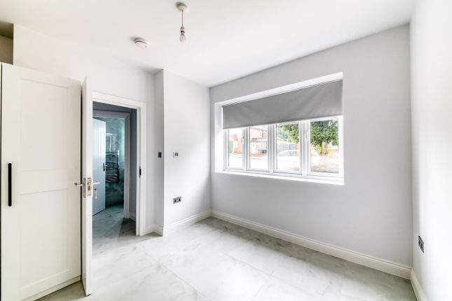 34a, Farley Road, South Croydon photo 4