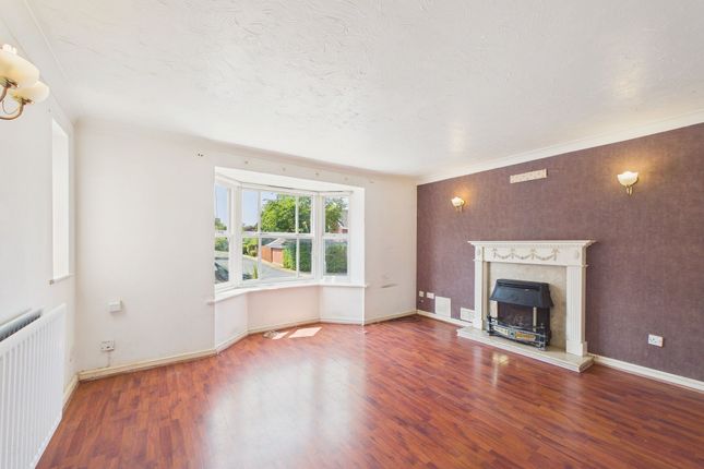 6 Long Burn Drive, Chester Le Street photo 3