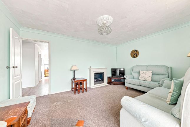 6, Sunset Close, Whitstable photo 4