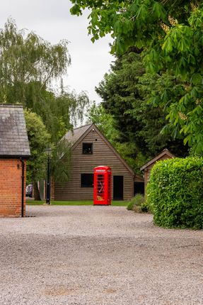 Farmhouse for sale in Gullicote Lane, Hanwell