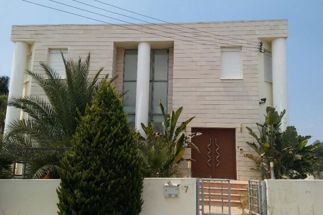 Villa for sale in Tseri, Nicosia, Cyprus