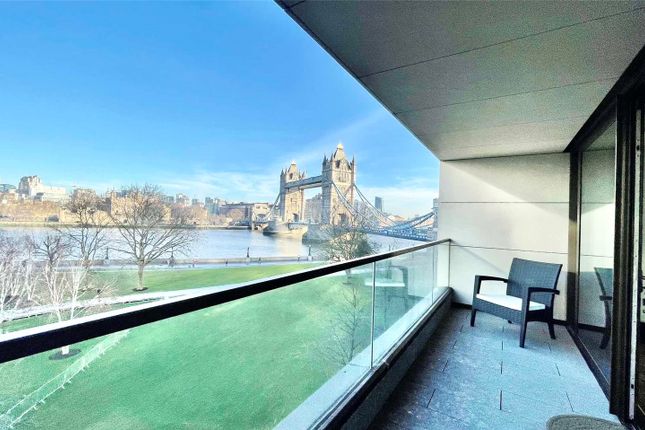 Flat for sale in Blenheim House, Crown Square, London