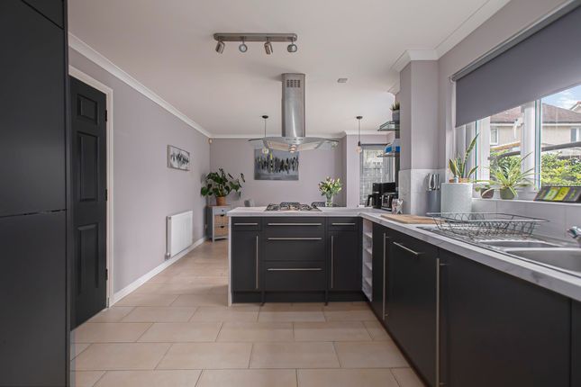 1 McIntosh Park, Kirkcaldy photo 4