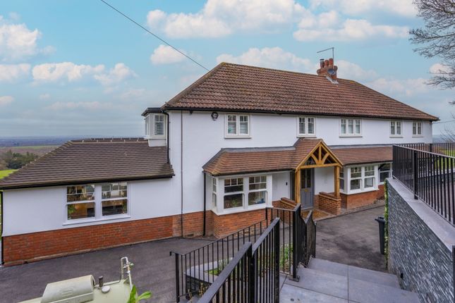 Thumbnail Detached house for sale in Upper Icknield Way, Aston Clinton, Aylesbury