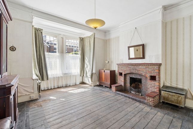 326 High Street, Berkhamsted photo 3