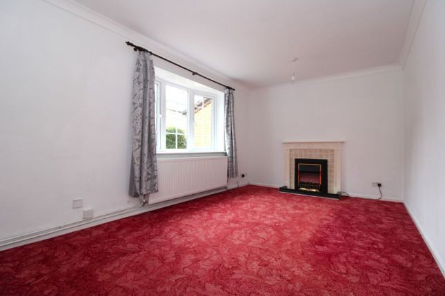 55, Blenheim Way, Stevenage photo 4