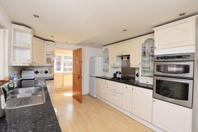 24, Hythe Road, Dymchurch photo 2