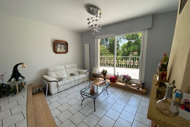 Villa for sale in Saint-Andre-Et-Appelles, Aquitaine, 33, France